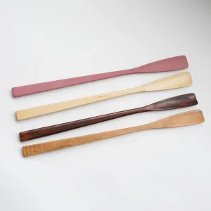 21″ Shoe Horn with Cow Leather Strap Long Handle Wooden Shoe Horn Portable Shoe Lifter