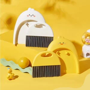 A3413 Cute Mini Dustpan Broom Set Yellow Duck Toy Sustainable PP Soft Bristles Hand Style Plastic Broom