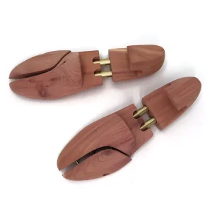 Adjustable European Full Shoe Last Split Toe Red Cedar Shoe Tree Wooden Sneaker Keeper With Hook for Sneaker Shoe Tree ST06A