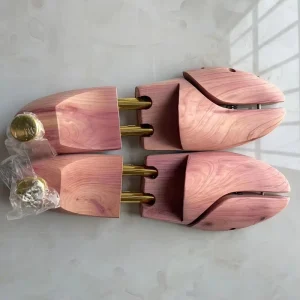 Adjustable Spring Shoe Tree and Cedar Wood Shoe Shaper for Men and Women