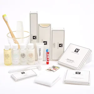 Custom Eco Friendly Biodegradable Hotel Bathroom Toiletries Amenities Set Disposable Hotel Travel Supplies Kit