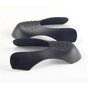 Customizable Metal Shoe Trees with Drop Shoe Shields Anti Crease and Anti Wrinkle Features for Sports Sneakers
