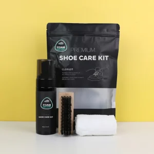 Customize Factory OEM Foam Shoes Cleaner Kit with Towel and Brush for Traveling or Daily Care and Washing