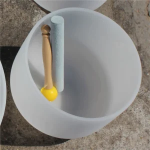 Customized 99.99% Pure Quartz Crystal 24K Gold Milky Frosted Singing Bowls Chakra Color Notes Sound Healing Yoga Bowl