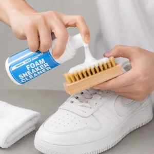 Customized Brand Logo Portable Waterproof Shoe Care Kit Leather Suede Cleaner Non toxic Liquid Stain Remover Footwear Protection