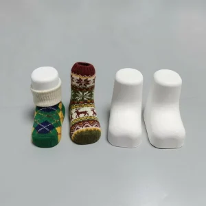 Customized Size Biodegradable Molded Shoe Tree Cardboard Pulp Molded Shoe Filler Pulp Inserts
