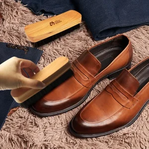 Deluxe Horsehair & Mixed Horsehair Brush Wood Handle for Boot Polish and Dust Removal