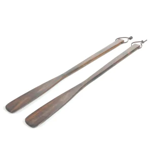 Durable OEM Long Wooden Shoe Horn Clothes Brush BSCI Certified Convenient Design for Hotels with Laser Engraving Logo Option