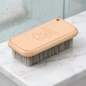 Eco Friendly Solid Wood Laundry Brush Portable Handheld Washing Brush for Clothes Fabrics and Shoes