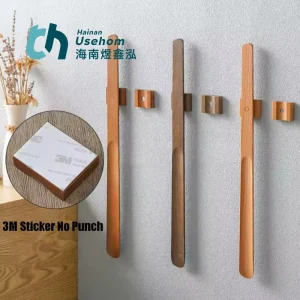Extra-Long 55cm Shoe Horn with Magnetic Hanging Design and Wooden Handle