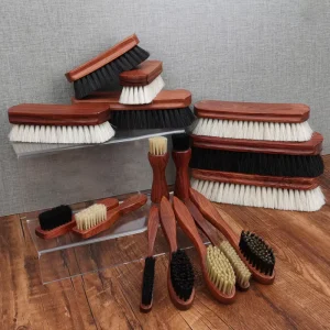 Factory Custom Logo Mahogany Handle Wooden Horse Hair Shoe Polish Brush for Cleaning
