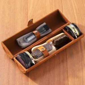 Factory Direct Durable Anti Fouling Shoe Polishing Kit with Leather Care Oil Travel Friendly Box Set