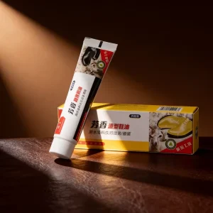 Glossy Smooth Black Bull Shoe Polish Tube