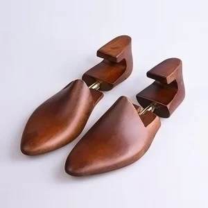 High Quality Wood Shoe Stretcher Adjustable Durable Shoe Tree Shaper Men Women for Solid Wooden Boot Expander Restaurant Use