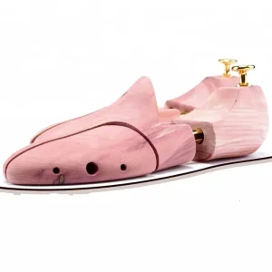LM003C Adjustable Size Mens Cedar Wood Shoe Tree