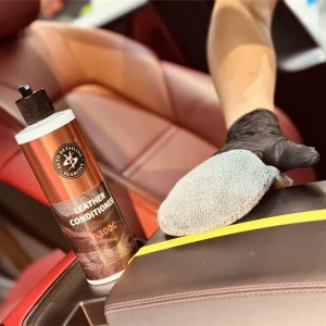 Leather Cleaner and Leather Conditioner Professional Customized High Grade Leather Conditioner Care Liquid Spray