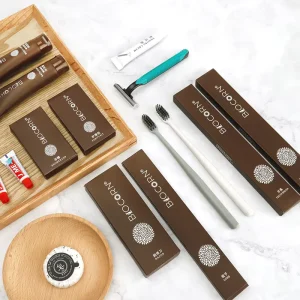 Luxury Customized Box Packaging Hotel Dry Amenities Set with Dental Kit Comb Shaving Kit