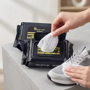OEM ODM Disposable Shoe Cleaning Wet Wipes 30 Counts Portable No Water Quick Stain Remover Sneaker Leather Shoe Wipes
