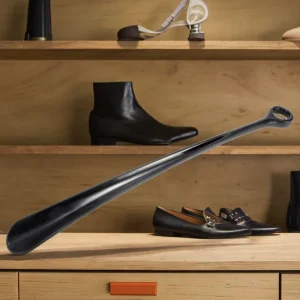 Professional Foldable Custom Plastic Paracord Shoe Horn with Black Coating for Women