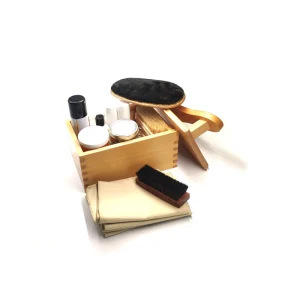 Shoe Care Custom Wooden Shoe Valet Box Shoe Care Kit in Aromatic Red Cedar Shoe Valet Box (Varnished / Unvarnished) SB01A