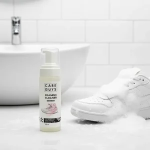 Sneakers and Sport Shoes Foaming Cleaner Fast and Efficient Gentle Formula Whitening and Decontamination 148ml