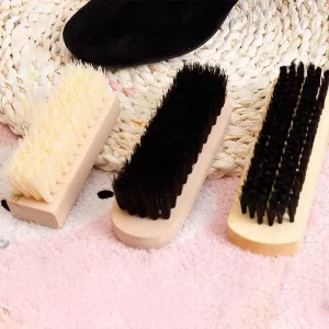 Soft Bristle Shoe Brush Natural Wood Handle PP Bristle Cleaning Brush for Sports and Leather Shoes