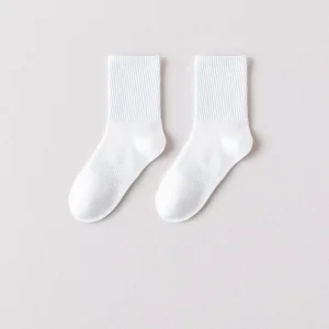 Solid Color Sweat Wicking Sports Deodorant Socks