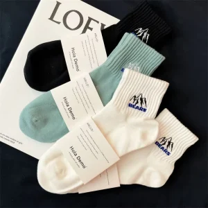Summer Deodorant and Sweat Absorbent Cotton Socks Sports and Leisure Embroidered Socks for Man