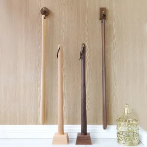 Super Long Comfortable Handle Solid Wood Shoe Puller Household Shoe Horn for Easy Slip On for Pulling on Slippers & Shoes