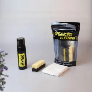 Three Piece Sneaker Cleaning Suit Shoes Care Kit with Clean Towel Brush Foam Polish Shoe Spray Cleaner
