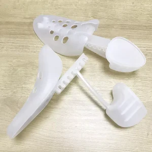 White Plastic Adjustable Men and Womens Form Holder Shoe Guard Shoe Stretcher Boot Organizers Shoe Tree