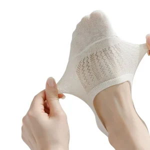 Women’s Summer Thin Invisible Knitted Socks Anti-Slip Cotton Mesh Breathable Deodorizing Solid Color Low-Cut