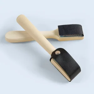 Wooden Handle Wire Hair Latin Ballet Dance Shoes Brush